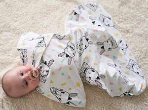 Baby sleeping bag for babies wearing a hip harness