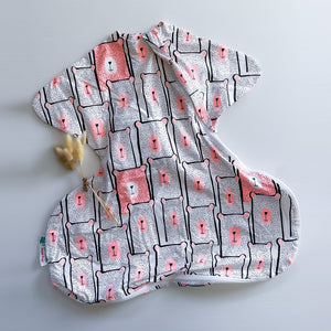 Hip harness baby sleeping bag by Baby Loves Sleep