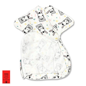 Baby sleepsuit with bottom zipper for easy nappy changing