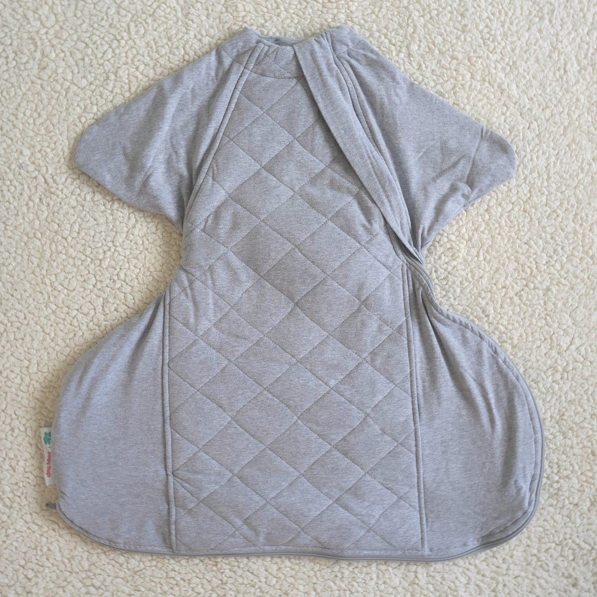2.5 TOG Winter - Sleepy Hugs Extra-Wide Sack 'Warm' - Cool Grey
