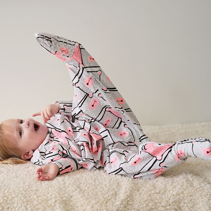 toddler onesie sleep suit that supports toilet training