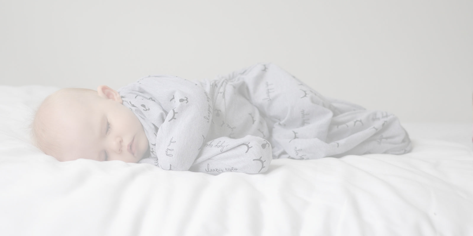 Baby sleeping bag for gentle transitioning from swaddling to free arms