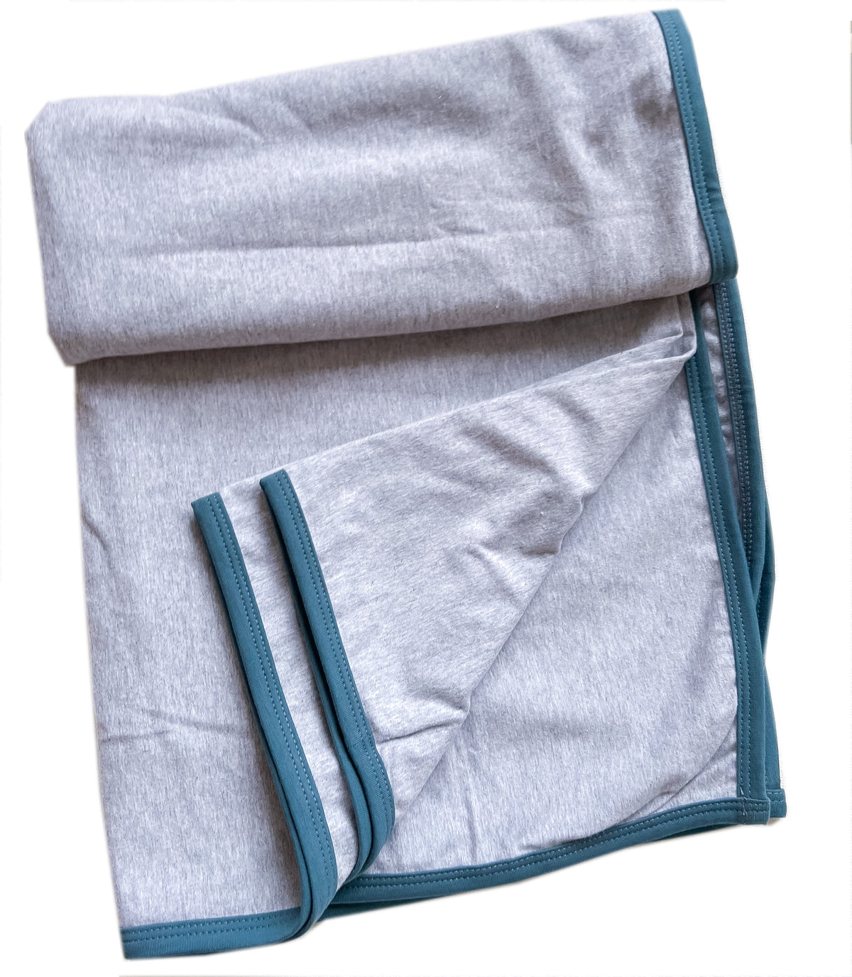 Koala Hugs newborn swaddle wraps gives security to help calm the startle reflex and keeps them sleeping longer.