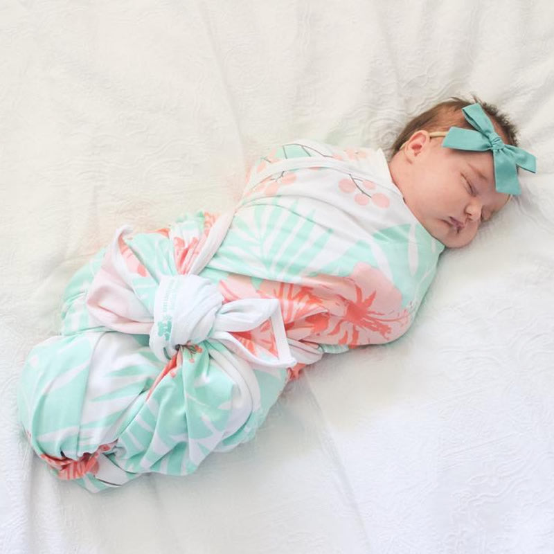 Newborn Baby Swaddle with Clever Arm Pockets BABY LOVES SLEEP